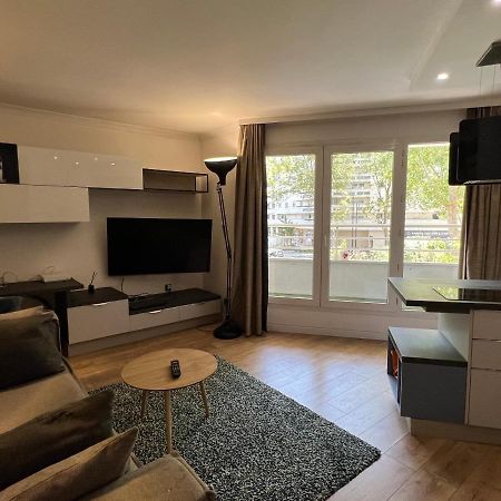 Appartement T2 / La Defense Courbevoie Exterior foto