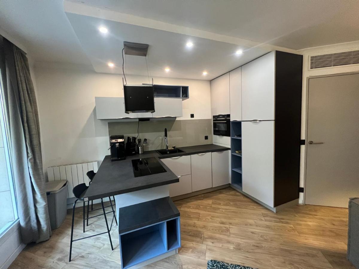 Appartement T2 / La Defense Courbevoie Exterior foto